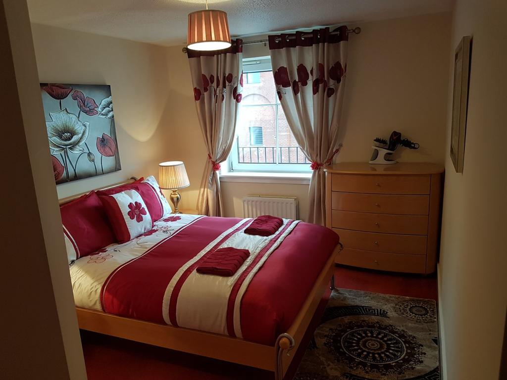 Edinburgh City Deluxe Apartment Exterior photo