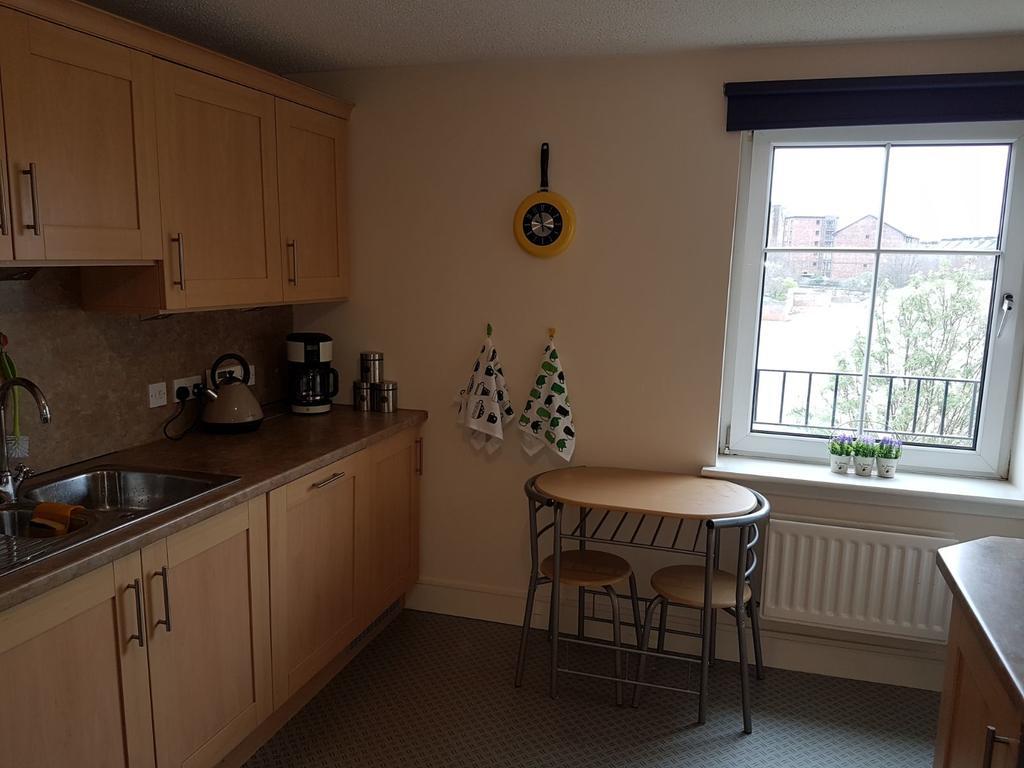 Edinburgh City Deluxe Apartment Exterior photo